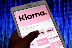 découvrez klarna, la banque fintech qui révolutionne vos paiements en ligne grâce à des solutions flexibles et sécurisées. optimisez vos achats avec des options de financement adaptées à vos besoins.