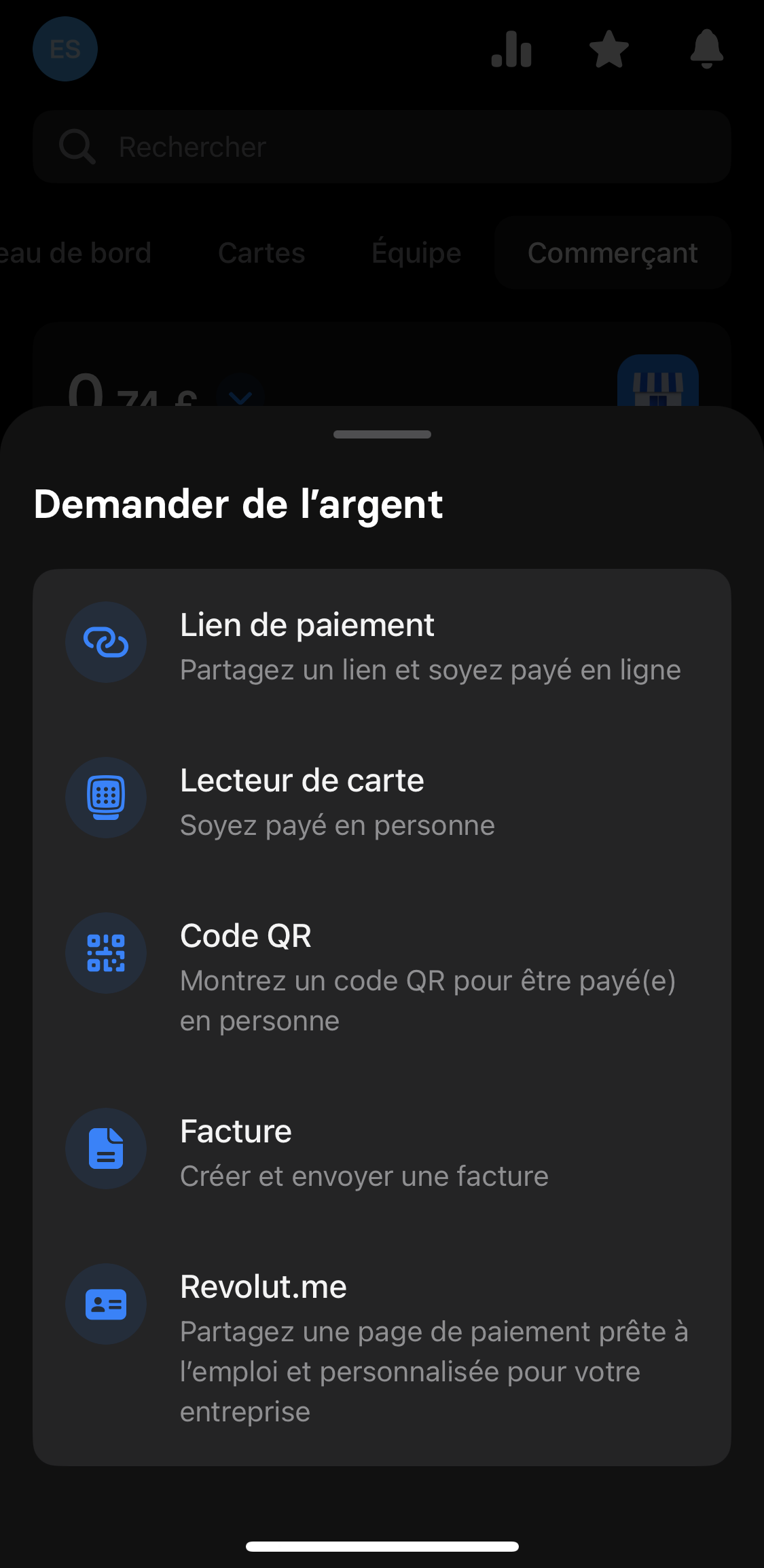 découvrez comment revolut, l'application bancaire innovante, demande une licence emi pour étendre ses services financiers en france. informez-vous sur les enjeux et les bénéfices de cette démarche pour les utilisateurs.