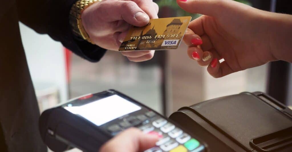 découvrez notre service d'instant crédit, qui vous offre une solution rapide et sécurisée pour obtenir des fonds selon vos besoins. simplifiez vos projets financiers avec une procédure d'approbation rapide et sans tracas.