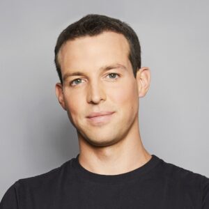 découvrez larimer, cofondateur de block.one, qui révolutionne l'univers des technologies blockchain. plongez dans son parcours inspirant et ses contributions majeures à l'innovation numérique.